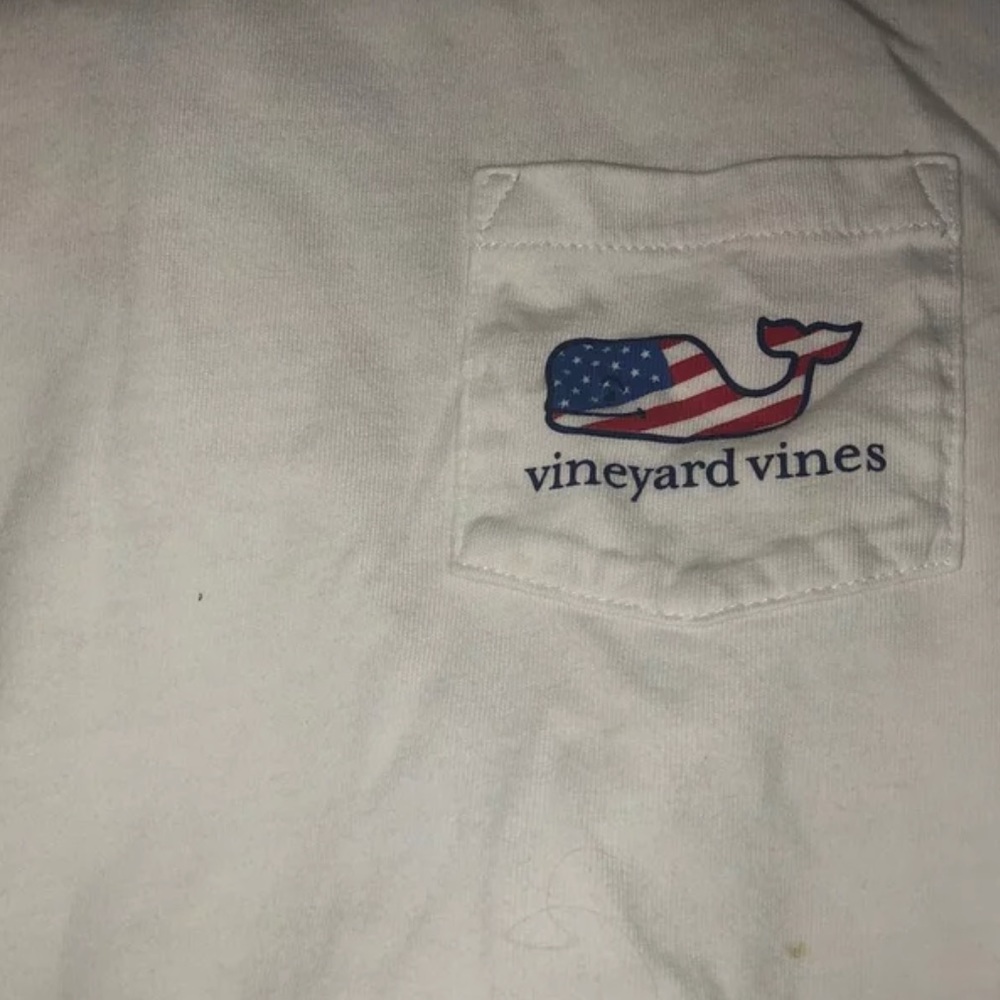 vineyard vines shirt - Picture 2 of 2